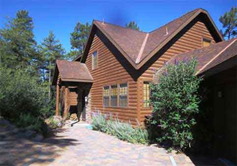 Forest Glen Lodge